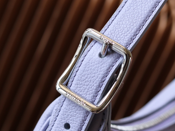 ルイヴィトンバッグ素材ディテール